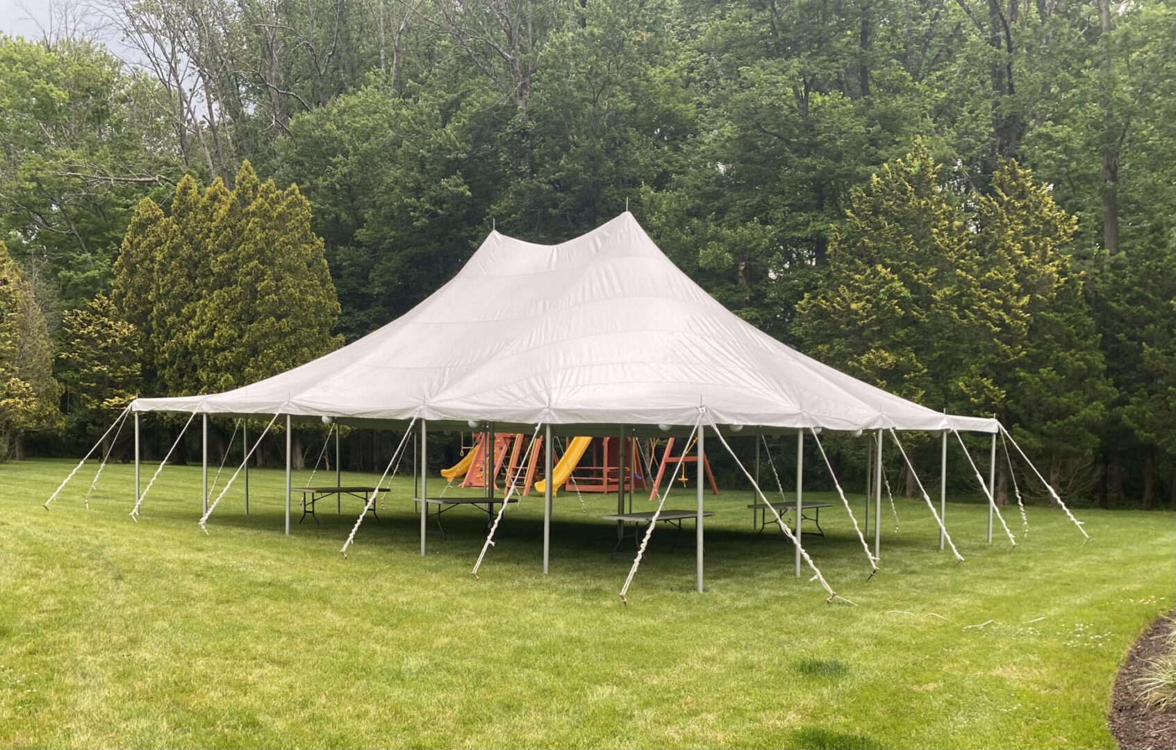 30 x 40 pole tent